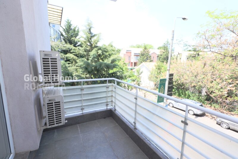 Herastrau - Aron Cotrus 77-79  4 Camere + 3 Terase + Parcare Sat Francez